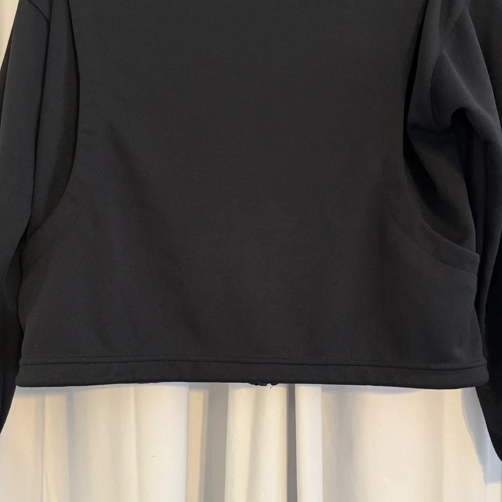 Nike Cropped Zip Up Jacket Black Lightweight Athleisure Gym Medium - Picture 9 of 11